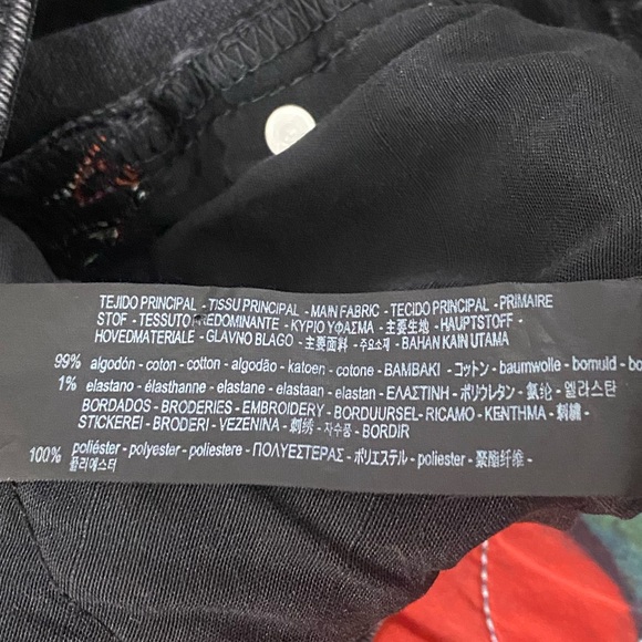 NWOT Zara Black Floral Embroidered Raw Hem Skinny Jeans Waist 15”. - Picture 12 of 13